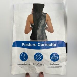 Posture Corrector back brace for men and women. Size‎ M New.